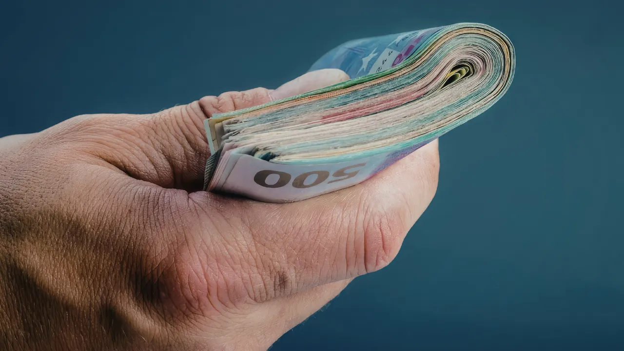 Salário Médio em Portugal Subiu para 1.694 Euros Brutos em 2025: O Que Significa Para Si